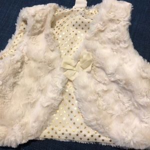 H&M baby vest size 12-18